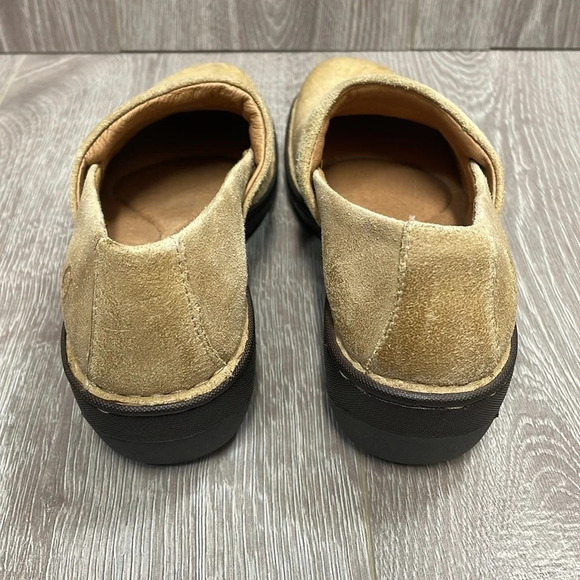 NWOT Born Toby Duo Style F36102 Mais Distressed Suede 7M - Picture 3 of 15